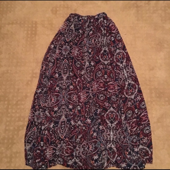 Maxi skirts bundle β€οΈπ΄ - Picture 6 of 9